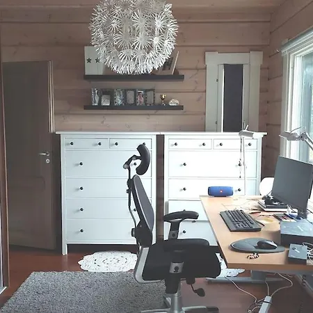 Mustalahti 빌라 *