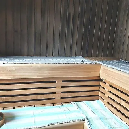 Mustalahti *