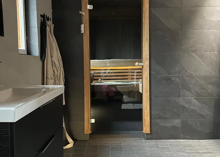 Mustalahti S:t Michel